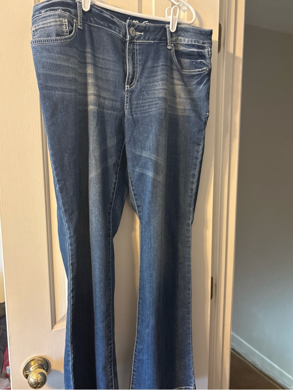 INC International Concepts Boot Leg Curvy Fit Blue Jeans Size 14 Short
